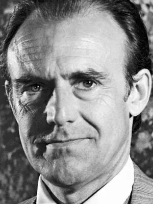 Richard Bull