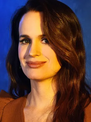 Elizabeth Reaser