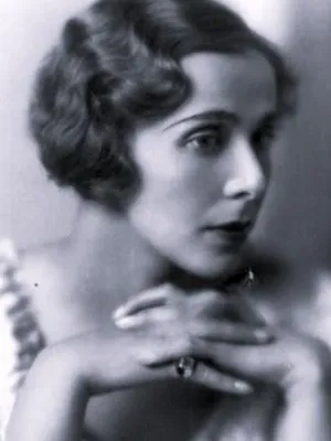 Lili Darvas