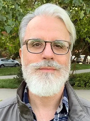 Dean Kapsalis