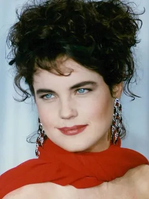 Elizabeth McGovern