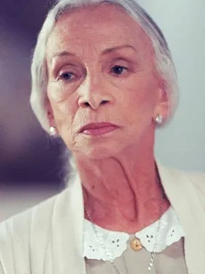 Josefina Echánove