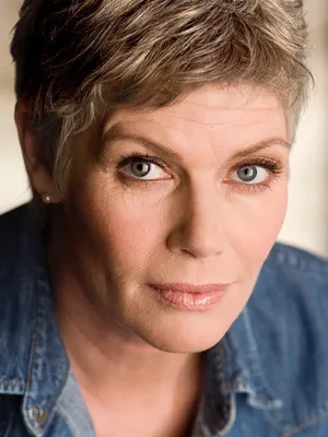 Kelly McGillis