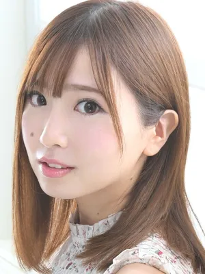 Ayumi Mano