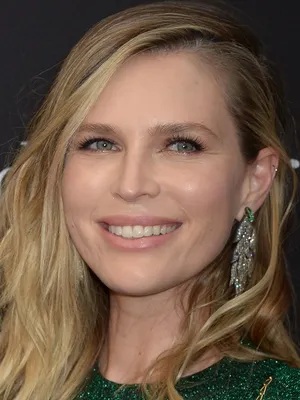 Sara Foster