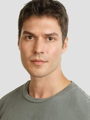 Özgü Delikanlı