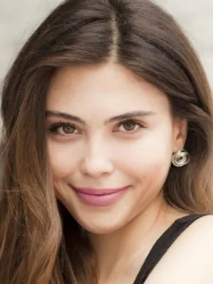 Dilara Aksüyek