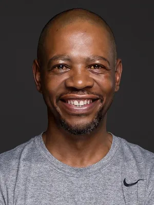 Fezile Mpela