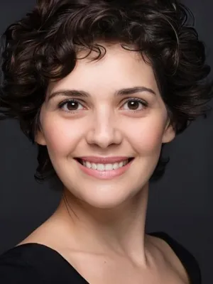 Dila Bayrak
