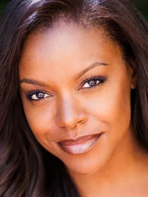 Nadine Ellis