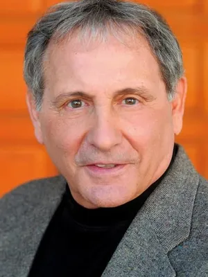 Dominic Oliver