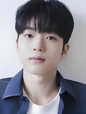 차강윤