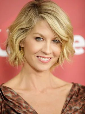 Jenna Elfman
