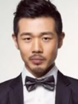 Angus Yang