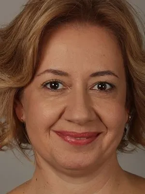 Özlem Çakar