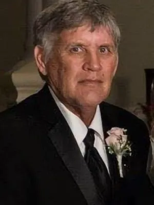 Dickie Gravois