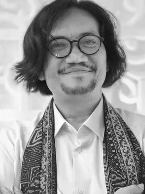 Whani Darmawan