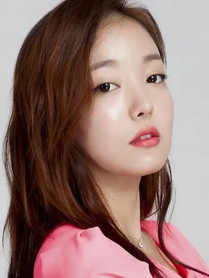 Moon Ji-in