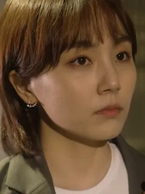 Min Chae-yeon