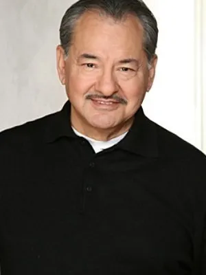 Joe Minjares