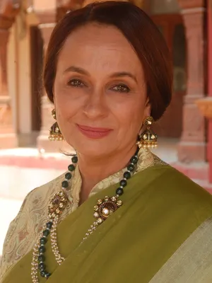 Soni Razdan