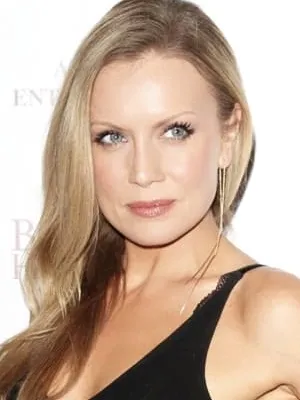 Stephanie Vogt
